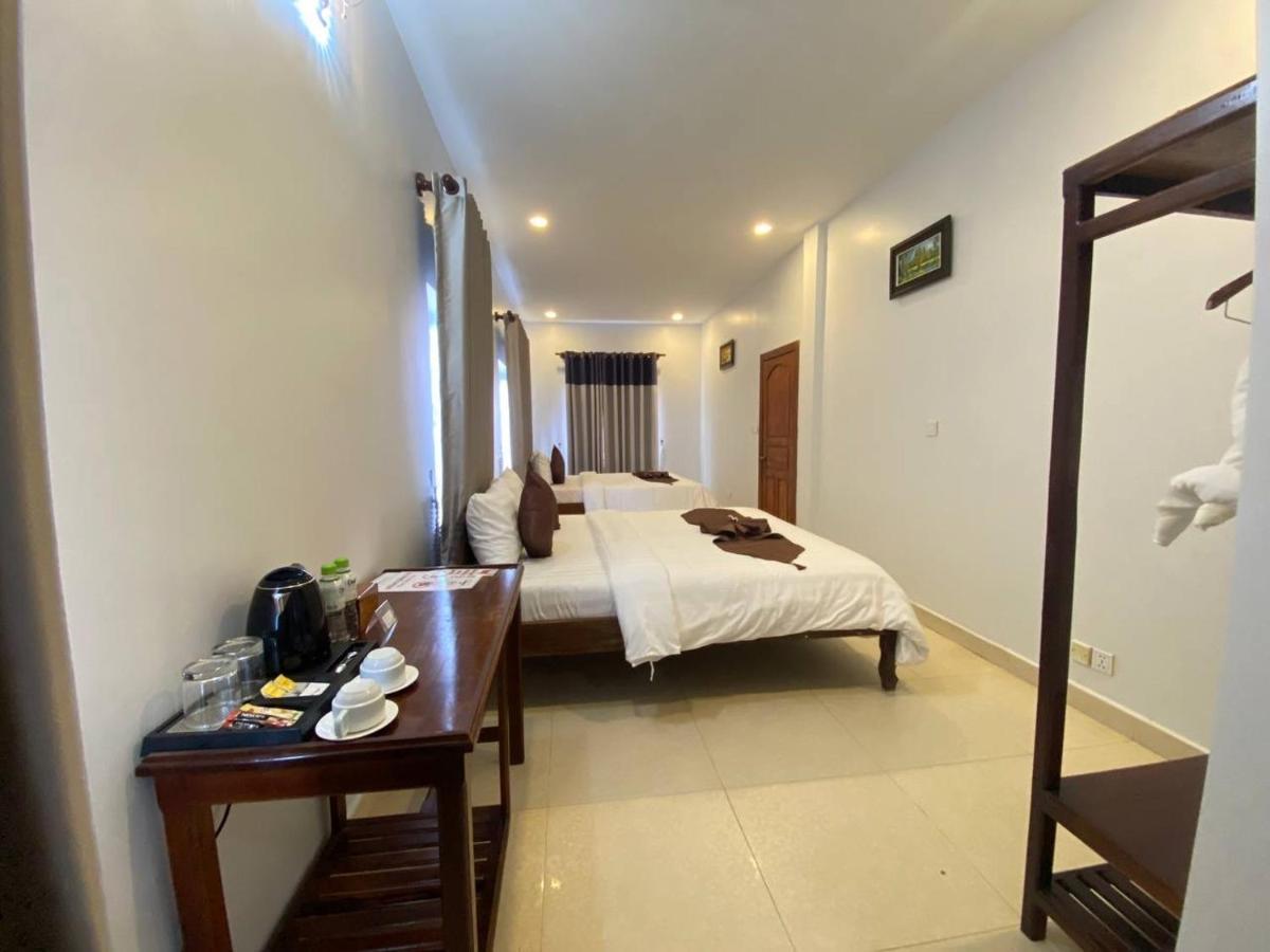 The Moon Kampot Boutique Hotell Eksteriør bilde