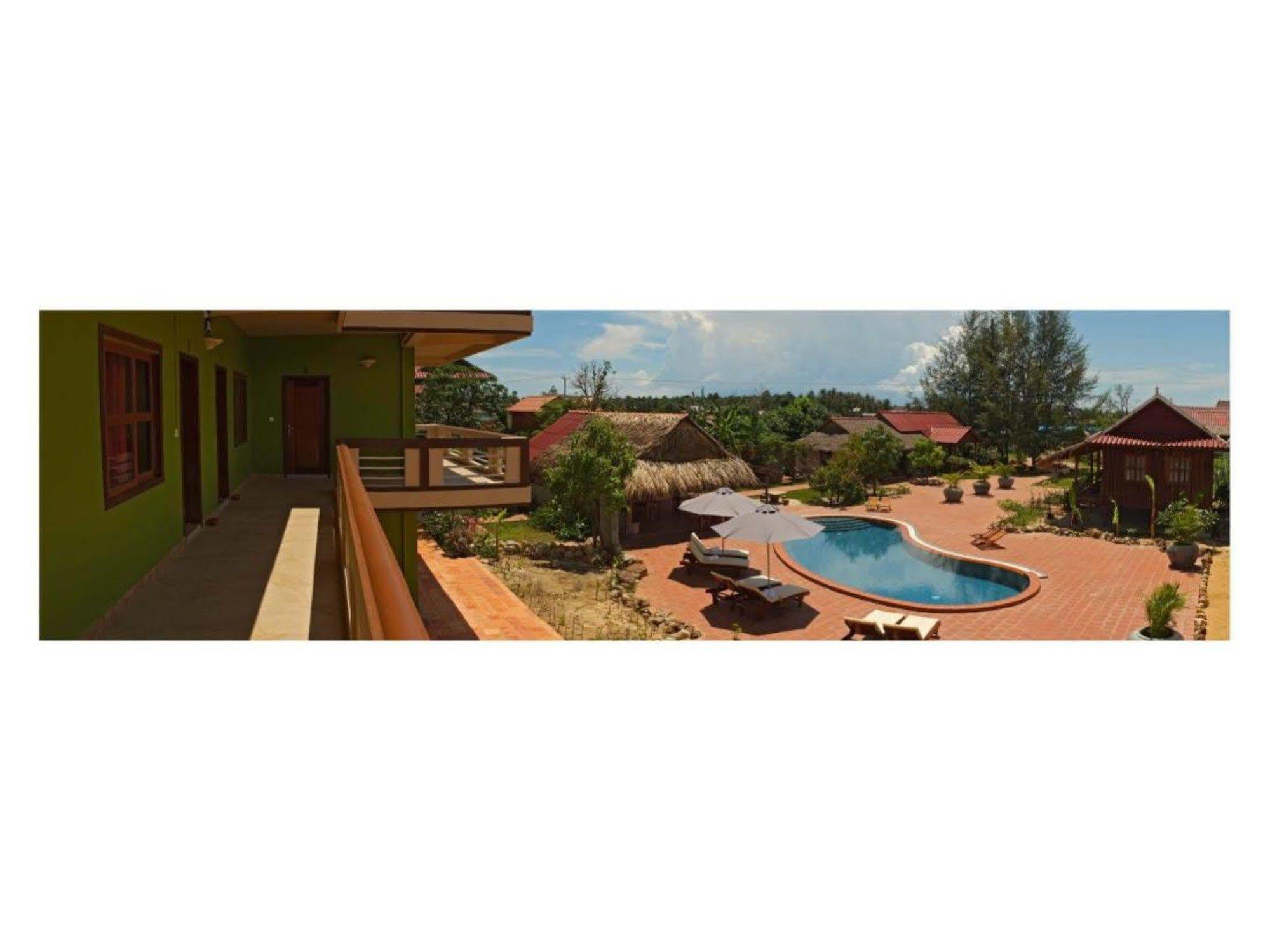 The Moon Kampot Boutique Hotell Eksteriør bilde